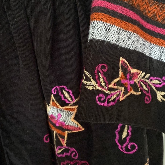 Sacred Thread Jacket Sweater - Picture 7 of 12